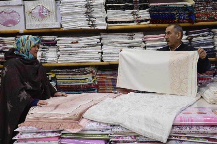 25 yıl imamlık yaptıktan sonra çeyizci oldu!