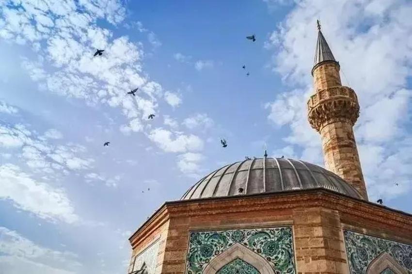 Berat Kandili mesajları 2025: En güzel, ayetli, kısa, uzun, dualı Berat Kandili mesajları, sözleri