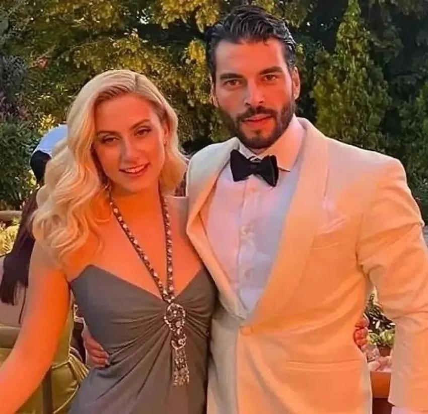 Akın Akınözü'nün annesi için yazdığı paylaşım duygulandırdı! 