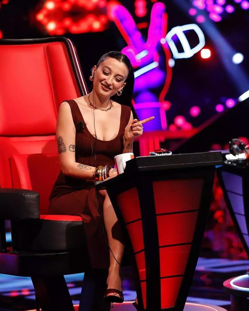 Hadise ile Melike Şahin arasında  soğuk savaş! O Ses Türkiye'de gergin anlar: Tecrübeme güveniyorum