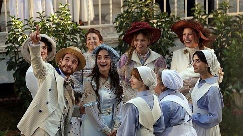 Şakir Paşa Ailesi: Mucizeler ve Skandallar'da çatışma var! Aniesi ve Rozali karşı karşıya geliyor