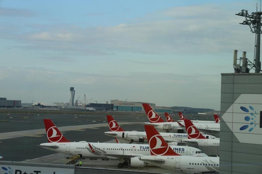 Kuvvetli kar yağışı etkisini artırdı! Uyarılar peş peşe geldi: Zorunlu olmadıkça dışarı çıkmayın
