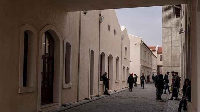 İzmir'de 141 yıllık tarihi fabrika sanat üssüne dönüştü! Kentin kültürel buluşma merkezi oldu