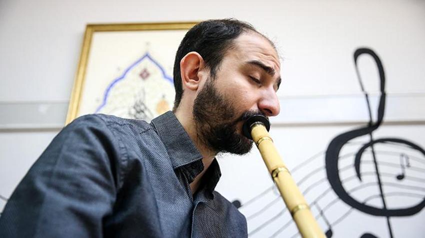 Bursalı neyzen ustası hem öğretiyor hem de üretiyor