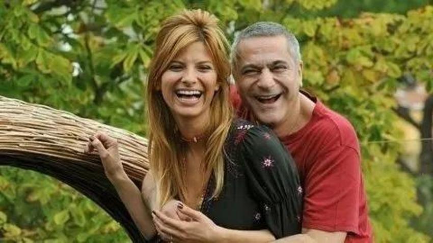 Mehmet Ali Erbil acı haberi sosyal medyadan duyurdu! 'Başımız sağolsun'