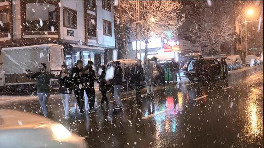 Kar fırtınası geliyor! Günlerce sürecek, Meteoroloji, İstanbul için alarma geçildi, hepsi iptal edildi