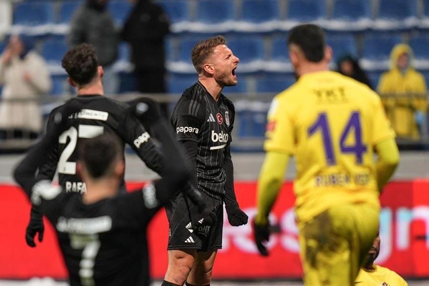 Eyüpspor Beşiktaş maçı:1-3 Kartal yine geriden geldi 3 puanı 3 golle aldı