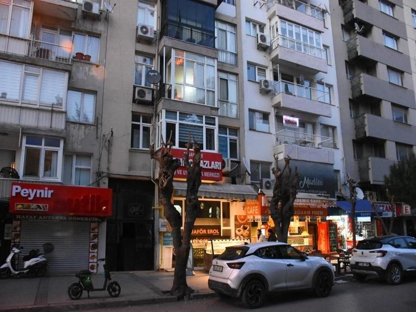 Diş hekimini başından vurdu, videosunu annesine yolladı! İzmir'de korkunç cinayet