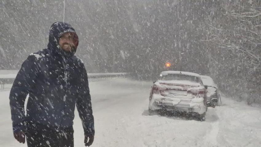 İstanbul'a yeni kar yağışı dalgası geliyor! 'En soğuk gece' olacak dedi ve ekledi: Pazartesi okullar tatil olabilir