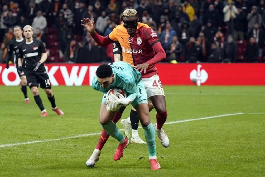 Galatasaray'da ilk ayrılık! Okan Buruk kapıyı gösterdi: Gabriel Sara, Mario Lemina var sana gerek yok
