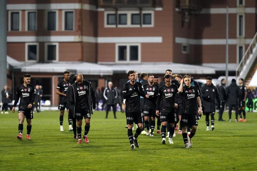 Eyüpspor - Beşiktaş maçı sonrası dayanamadı, patladı: İpler kopmuş, yollar ayrılmalı