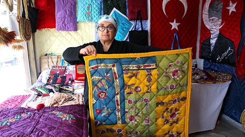 Hatay'da deprem sırasında atölyesi yıkılan yorgan ustasına yeni tezgah verildi