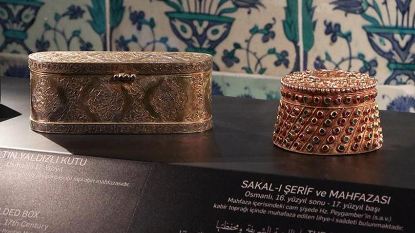 Topkapı Sarayı'nda bulunan kutsal emanetler ramazan ayına hazırlanıyor