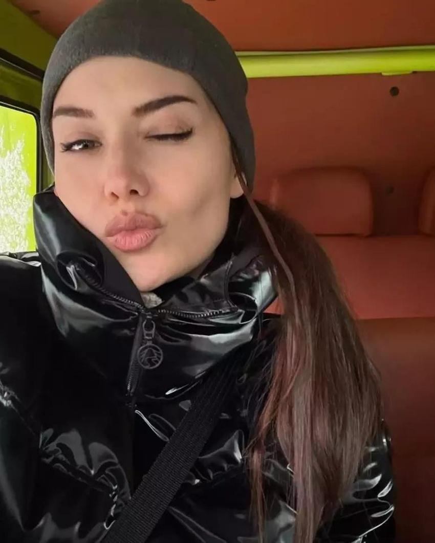 Fahriye Evcen kamyonunu paaylaşmaya doyamadı