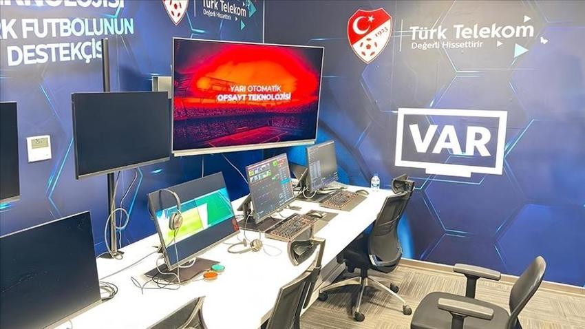 Futbolda devrim gibi değişiklik! VAR ve Ofsayt kuralı sil baştan, artık olmayacak