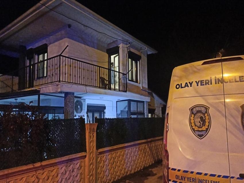 İzmir'de korkunç son! Oğlu altıncı kattan atladı, babası kendini astı