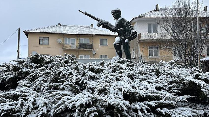 Bu illerde yaşayanlara dikkat! Sakın kapı pencere açmayın: Meteoroloji'den yeni uyarı Türkiye'ye toz taşınımı geliyor: 