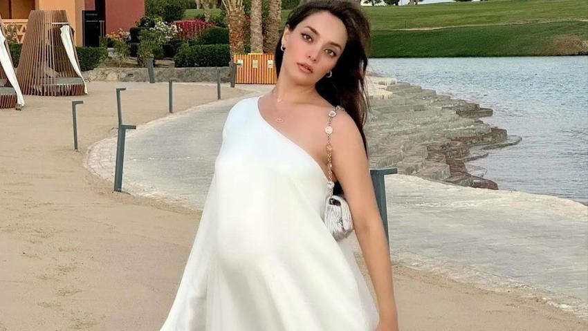Daha dün doğum yaptı, bugün incecik oldu! Zeynep Tuğçe Bayat doğum kilolarını nasıl verdi?
