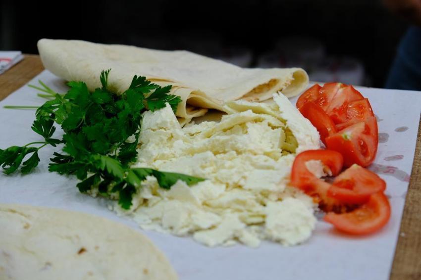 Erzincan’da sahur sofralarının vazgeçilmezi! Kıl keçisi sütünden yapılıyor