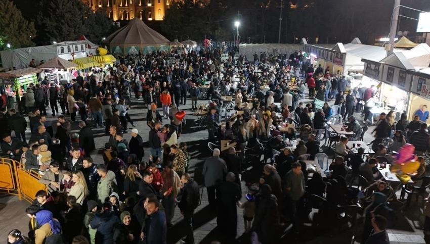 Ramazan Sokağı kadınlara ekmek kapısı oldu!