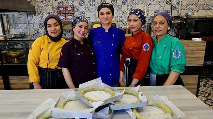 Adana'da evini satıp tatlıcı açan kadın 15 kişiye istihdam sağladı