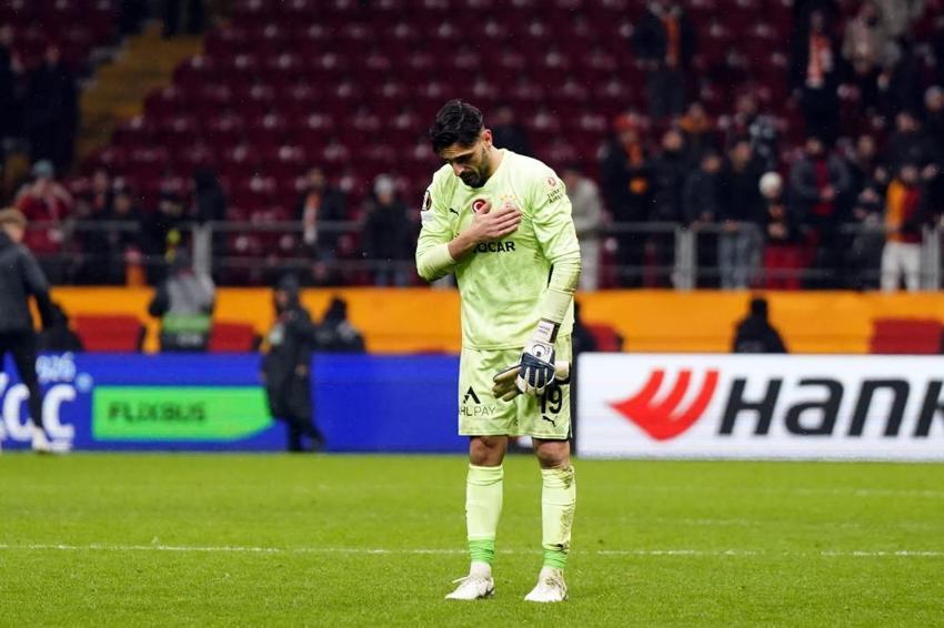 Galatasaray'da Günay Güvenç isyanının detayları ifşa oldu! Yüzüne söyledi: Sıkıyorsa gir içeri