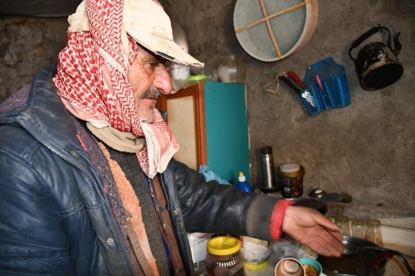 9 yıldır aynı noktada duruyor! Faraşin Yaylası'nda garip bir hayat
