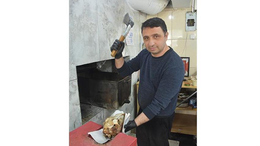 Sivas'ta ramazan ayında da pişmiş kelle vatandaşın favori yemeği!
