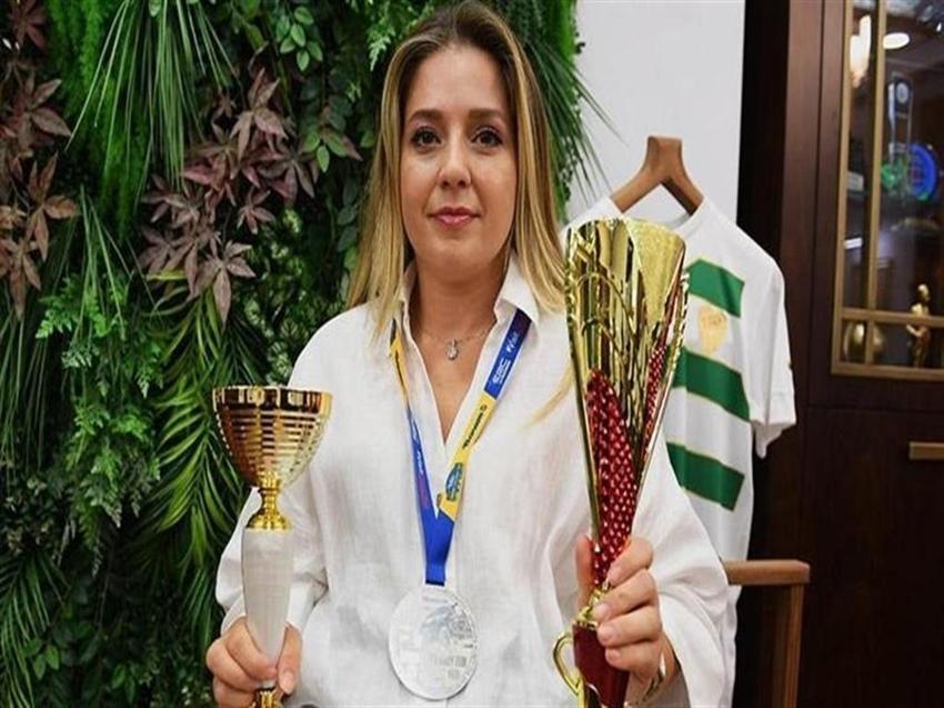 Türkiye'nin ilk engelli kadın pilotu, Ege Rallisi’nde piste çıkacak