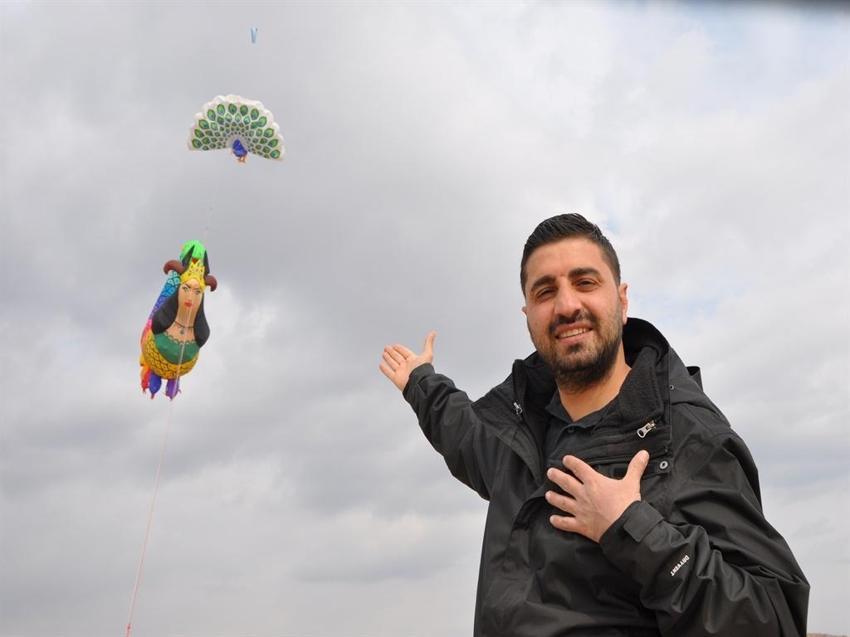 Dünya birincisi tavus kuşu ile şahmeran uçurtmalarını Venedik semalarında uçuracak