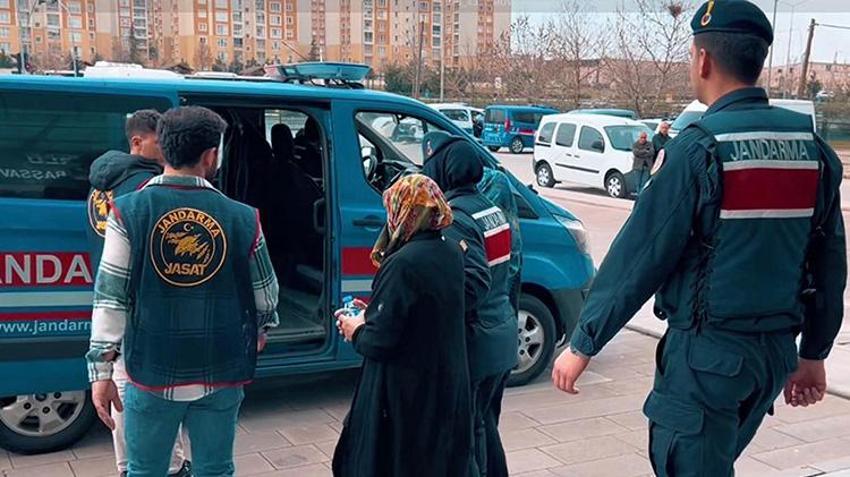 Evlilik dışı doğan bebeğini 'aile meclisi' kararıyla öldüren anne yakalandı!