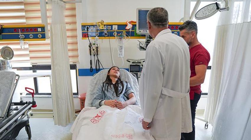 56 yaşında doktor oldu! Turist rehberliği yapan vatandaş yıllar önce terk ettiği üniversiteye geri döndü