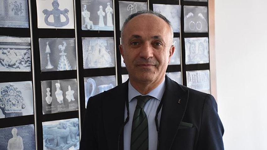 Van'da besici veterinerin tavsiyesine uydu yıl iki kez kuzu almaya başladı!