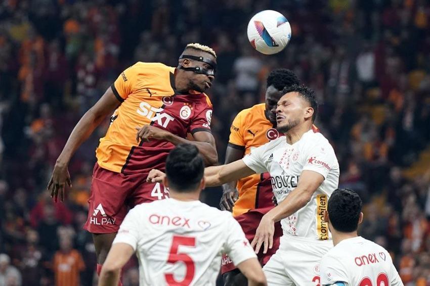 Galatasaray Antalyaspor maçında gol yağmuru! Aslan 3 puanı 4 golle aldı