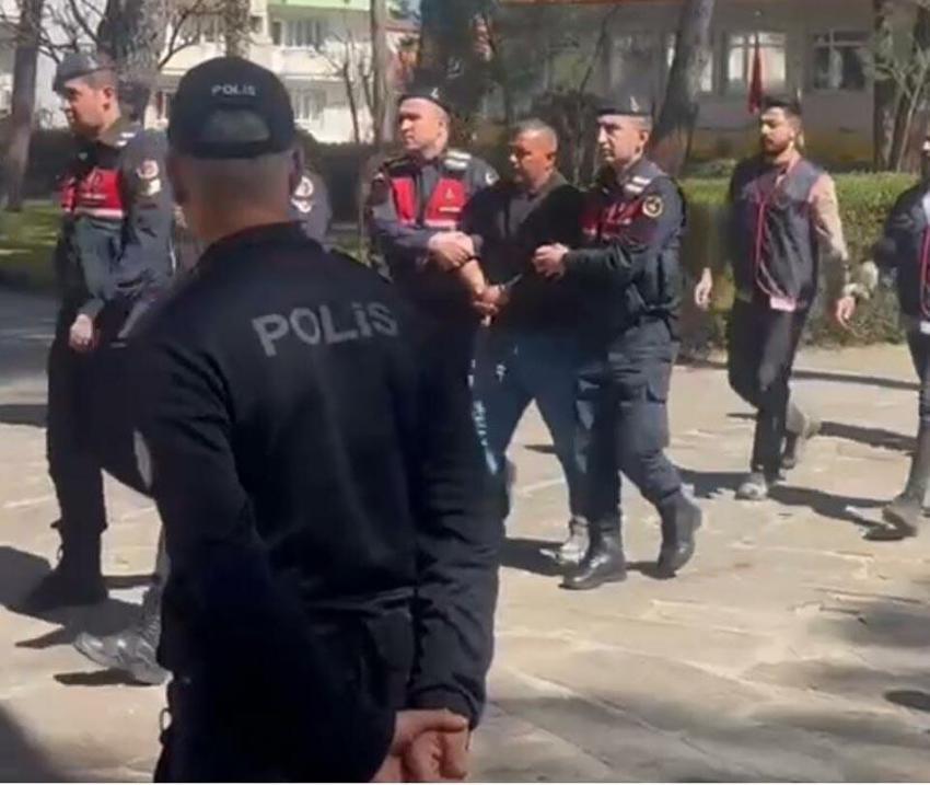 Sosyal medyada TikTok ünlüsü Meltem cinayetinde dere kenarında yakalanan şüpheli 'susma hakkı'nı kullandı, tutuklandı