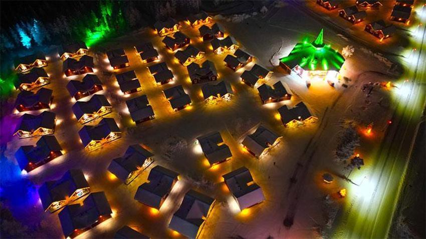 Kuzey Işıkları rüya gibi görüntüsü ile Türk turistleri mest etti