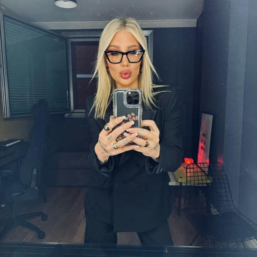 İrem Derici Ceylan Ertem'e 'Öğürüyosun' cevabını verdi!