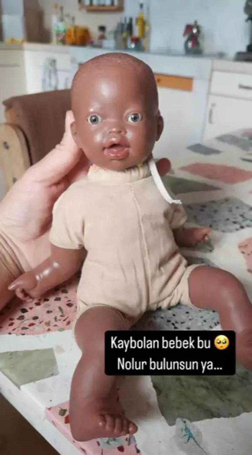 Özge Özpirinçci kızının oyuncağı için sosyal medyayı ayağa kaldırdı!