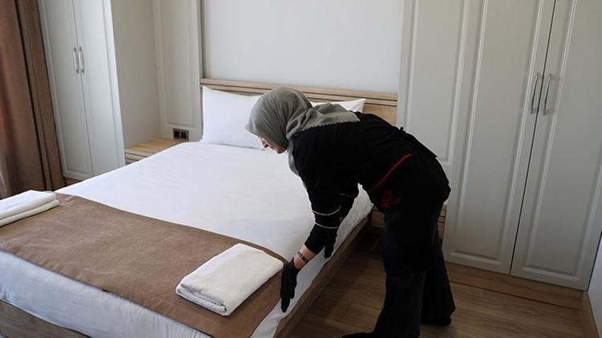 Sivas'ta kadın girişimci, belediyedeki işinden istifa edip devletten aldığı hibe ile otel açtı!