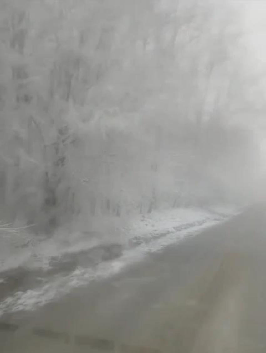 Kar yağışı İstanbul'da başladı! Meteoroloji son dakika uyardı, daha da etkili olacak, saat verildi