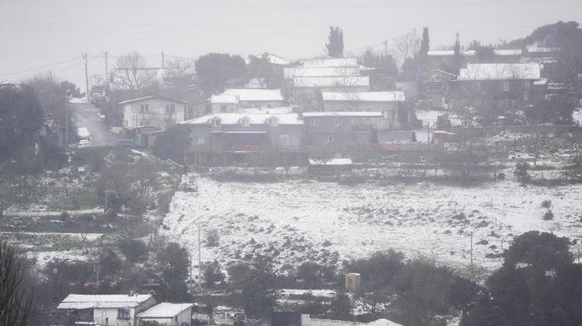 Kar yağışı İstanbul'da başladı! Meteoroloji son dakika uyardı, daha da etkili olacak, saat verildi