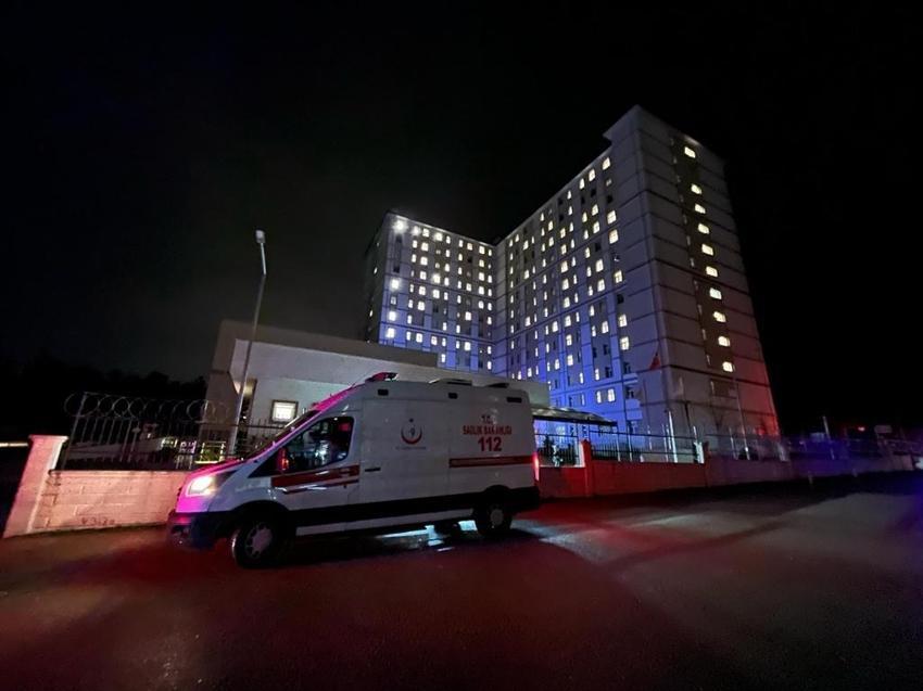 Bursa'da kız öğrenci yurdunda yangın çıktı! Gece yarısı sokağa döküldüler