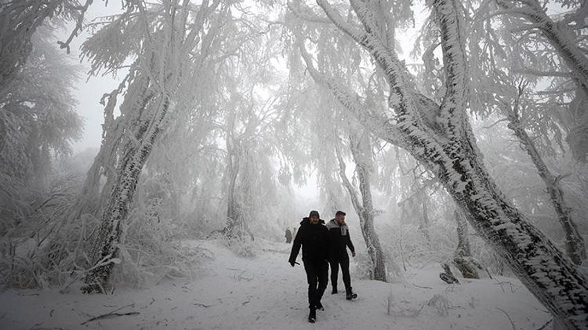 Meteoroloji'den uyarı üstüne uyarı geldi: Yurt genelinde kuvvetli yağış, don ve çığ tehlikesi!