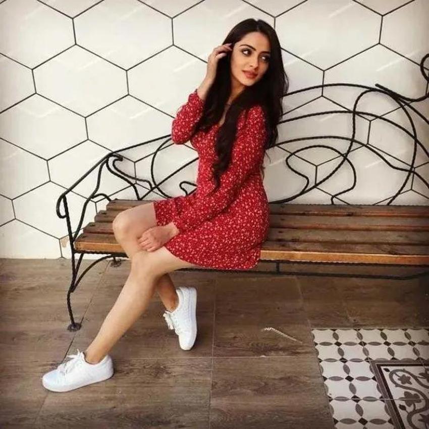 Saçlarını kestiler, vücudunda sigara söndürdüler! Konya'da dehşet veren işkence davasında karar: Demet Aydın’a rezidansta işkence edenlerin cezası belli oldu!