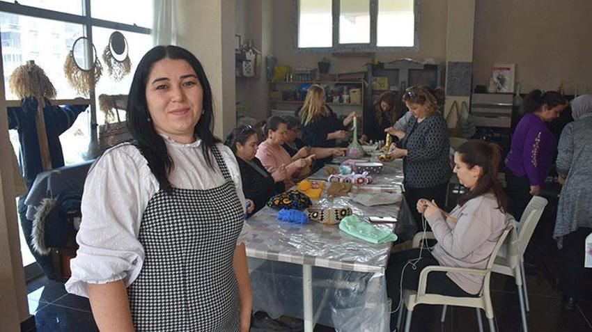 Aldığı eğitim hayatını değiştirdi! Tarlada çalışıyordu kadınlara eğitim vermeye başladı