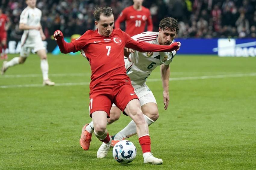 Kerem Aktürkoğlu ve Orkun Kökçü çılgınlığı! Türkiye-Macaristan maçı sonrası olay: Ateşlediler