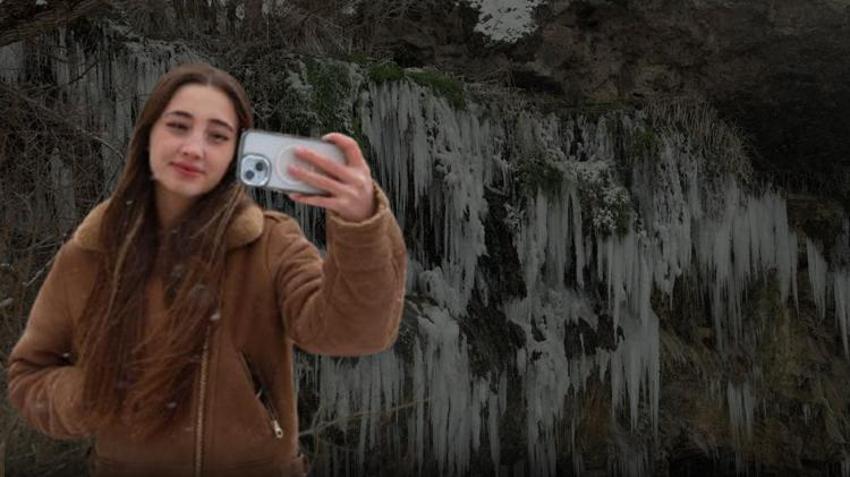 Sivas'ta bahar ayında ilginç görüntü! Hemen telefona sarıldılar