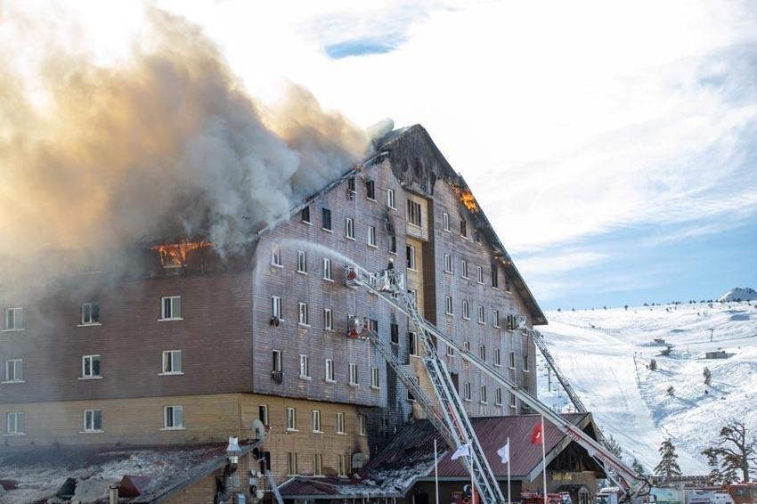 Kartalkaya'daki Grand Kartal Otel yangınına ilişkin bilirkişi raporu hazırlandı