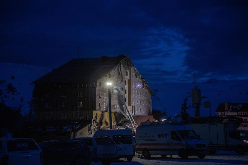 Kartalkaya'daki Grand Kartal Otel yangınına ilişkin bilirkişi raporu hazırlandı