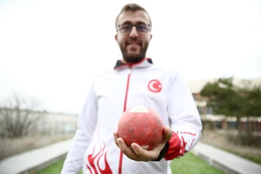 Çorum'da bocce sporcusu 3 kardeş şampiyonalara birlikte hazırlanıyor